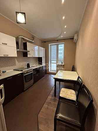 Оренда Квартира 2-кімнатна, 5/9 поверх на вул. Людвіга Свободи Kharkiv