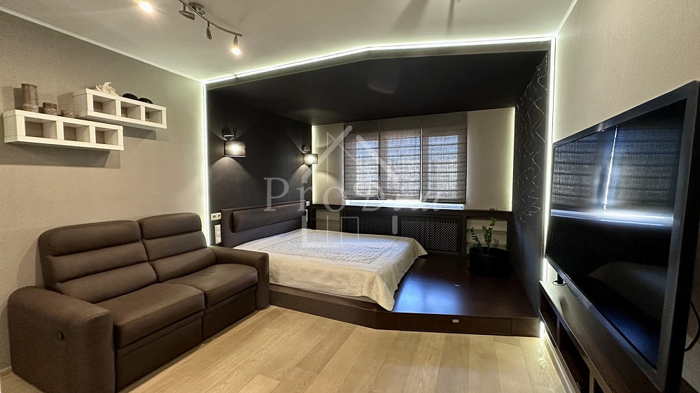 Продаж Квартира 3-кімнатна, 5/9 поверх на Левка Лукяненка вул. (Маршала Тимошенка), 29А Киев - изображение 1