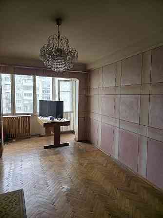 Продаж Квартира 3-кімнатна, 7/9 поверх на Ентузіастів вул., д. 19/1 Київ