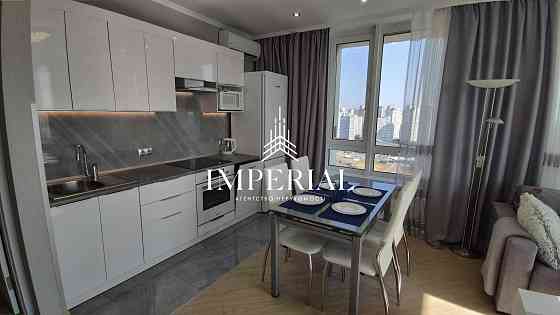 Оренда Квартира 3-кімнатна, 20/26 поверх на вул. Зарічна Київ