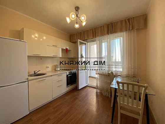 Оренда Квартира 1-кімнатна, 20/25 поверх на Софии Русовой Київ