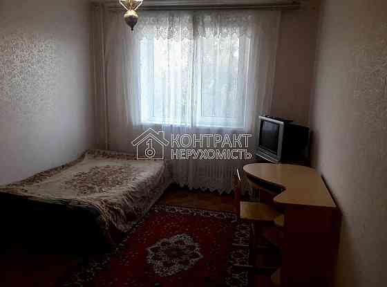 Продаж Квартира 3-кімнатна, 4/9 поверх на вул. Метростроителей Kharkiv