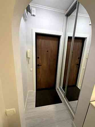 Продаж Квартира 3-кімнатна, 6/9 поверх на улица Хорольская, д.8/4 Kiev