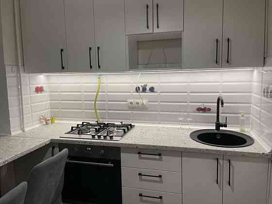 Продаж Квартира 1-кімнатна, 1/5 поверх на Метробудівська вул., 5 Київ