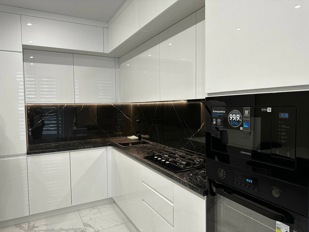 Продаж Квартира 1-кімнатна, 2/10 поверх на Семейная, 5 Дніпро - фото 1