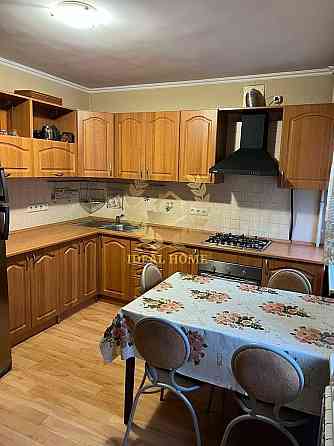 Продаж 2-х кімнатної квартири на Пражскій Kiev