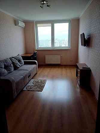 Оренда Квартира 1-кімнатна, 19/26 поверх на Соломії Крушельницької, 15В Kiev