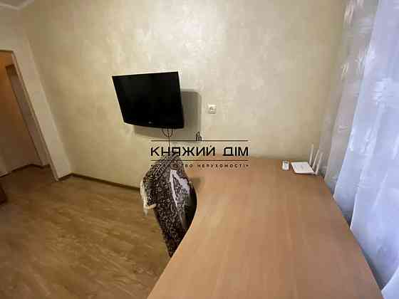 Продаж Квартира 1-кімнатна, 7/10 поверх на Урловская ул. Київ