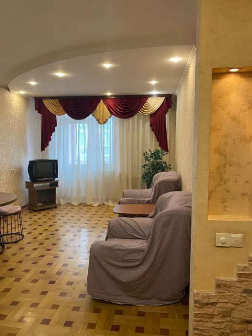 Оренда Квартира 2-кімнатна, 8/25 поверх на Харьковское шоссе Київ - фото 1