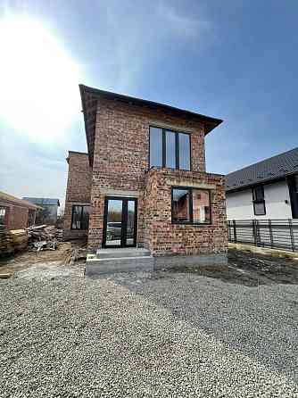 Продаж Будинок Ivano-Frankivs'k