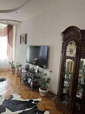 Продажа  квартиры с видом на море в центре города Одеса