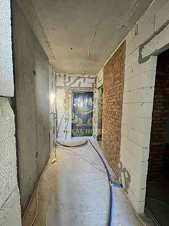 Продаж Квартира 1-кімнатна, 11/27 поверх на Бажана Николая пр-т, 17 Киев