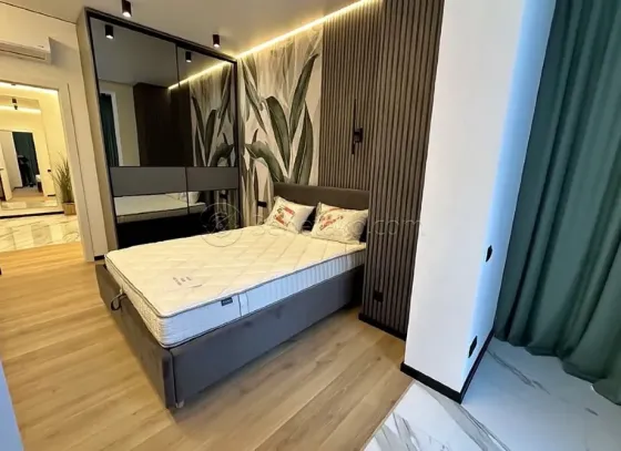 Оренда 3к Квартира 80 кв.м ул. Фонтанская дорога, 118А Одеса