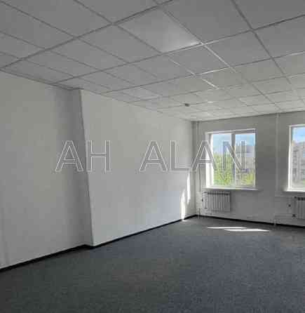 Оренда офісне приміщення на Варязький пров. приміщень - 6, поверх - 4/4 Киев