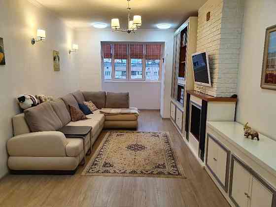 Оренда Квартира 2-кімнатна, 9/16 поверх на ул. Тростянецкая, 49 Київ