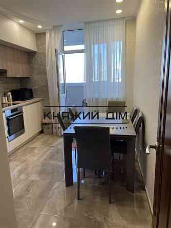 Продажа 2-кімнатної квартири в ЖК Зелений острів, м. Берестейська, код 21146985 Киев