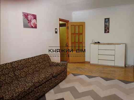 Оренда Квартира 2-кімнатна, 1/16 поверх на Урицкого ул./ Липкивского Василия Kiev