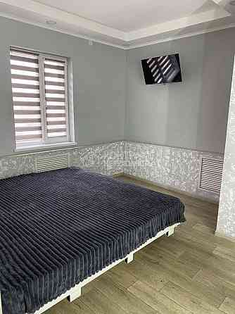 Продаж Будинок 4-кімнатний на вул. Ломоносова Valky