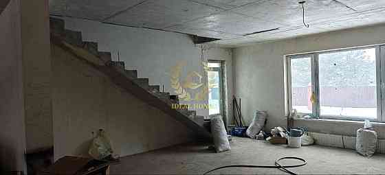 Продаж Будинок 4-кімнатний Severynivka (Makarivskyi raion)