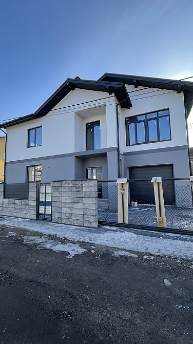 Продаж Будинок на вул. Зелена Ивано-Франковск - изображение 1