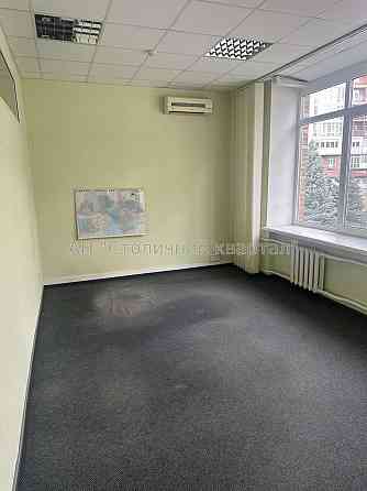 Оренда офісне приміщення на Олександра Кониського вул., 38 поверх - 2/5 Киев