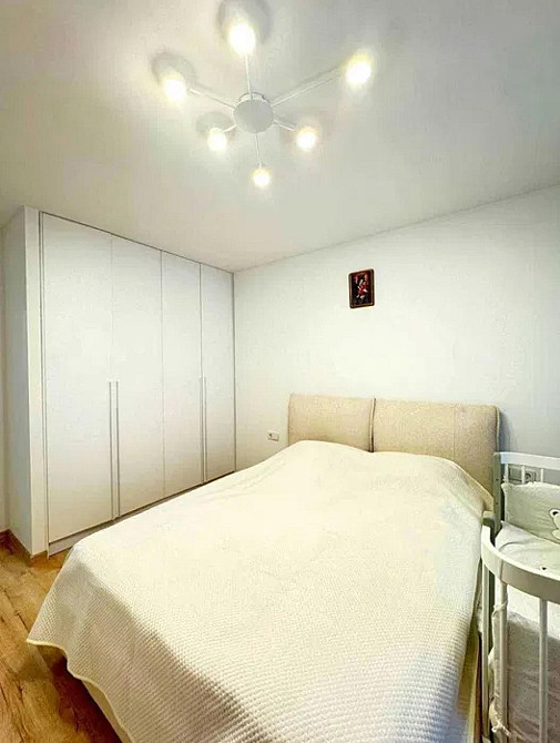 Продаж Квартира 2-кімнатна, 3/10 поверх на вул. Залізнична Львов - изображение 2