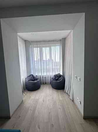 Продаж Квартира 2-кімнатна, 8/10 поверх на Мира пр., 2К Дніпро