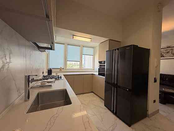 Оренда Квартира 2-кімнатна, 8/8 поверх на Довженко ул., 6 Одесса