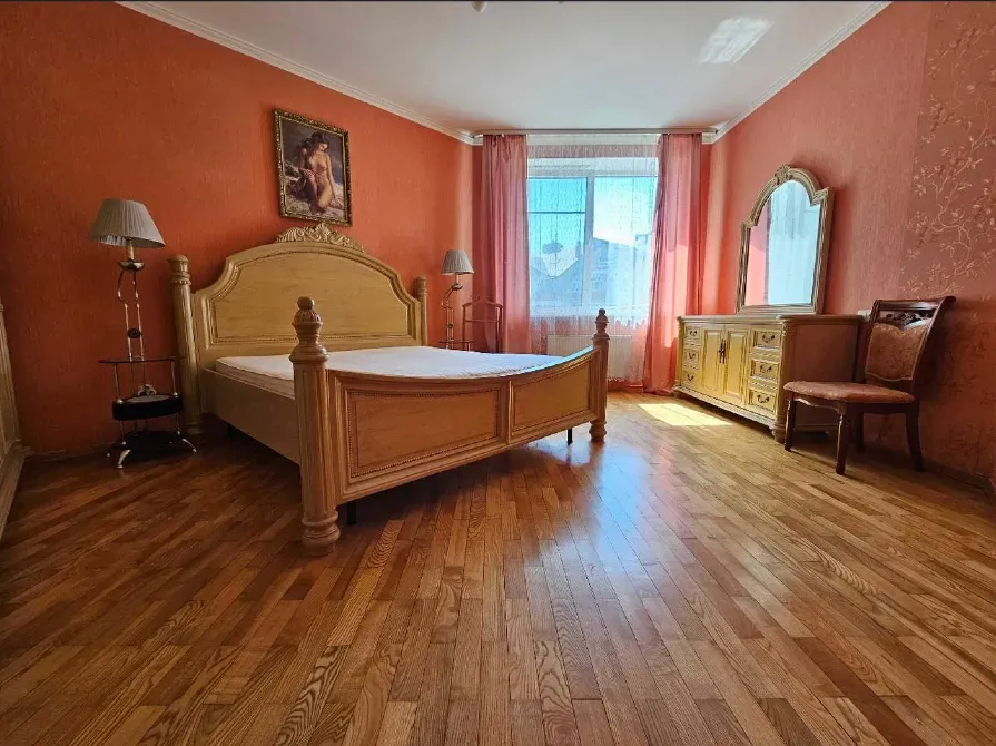 Продаж 3к Квартира 107 кв.м вул. Петлюри Львів - фото 8