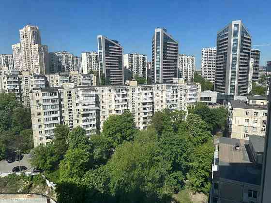 Продаж 1к Квартира 47 кв.м Мокра вул. Київ
