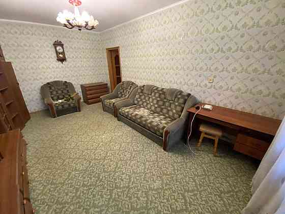 Оренда Квартира 2-кімнатна, 10/10 поверх на Григоренко Петра просп., 7 в Kiev