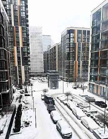 Продаж Квартира 4-кімнатна, 5/21 поверх на Джона Маккейна вул., д. 3А Kiev