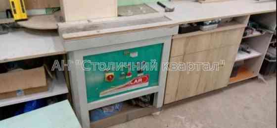 Продаж приміщення вільного призначення на Пухівська вул., 2 Київ