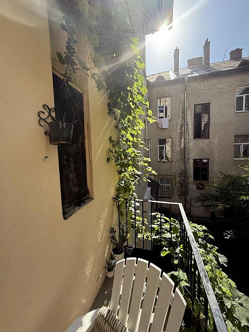 Продаж Квартира 3-кімнатна, 2/3 поверх на вул. Дорошенка Львів - фото 12