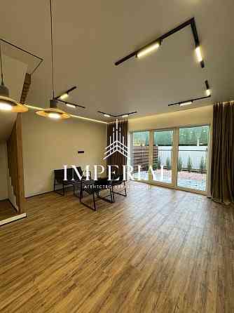 Продаж Будинок 4-кімнатний на вул. 5-й Східно-Дальній Київ