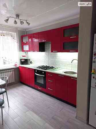 Продаж Квартира 3-кімнатна, 3/9 поверх на Левка Лукяненка (Ватутіна) Vinnytsya