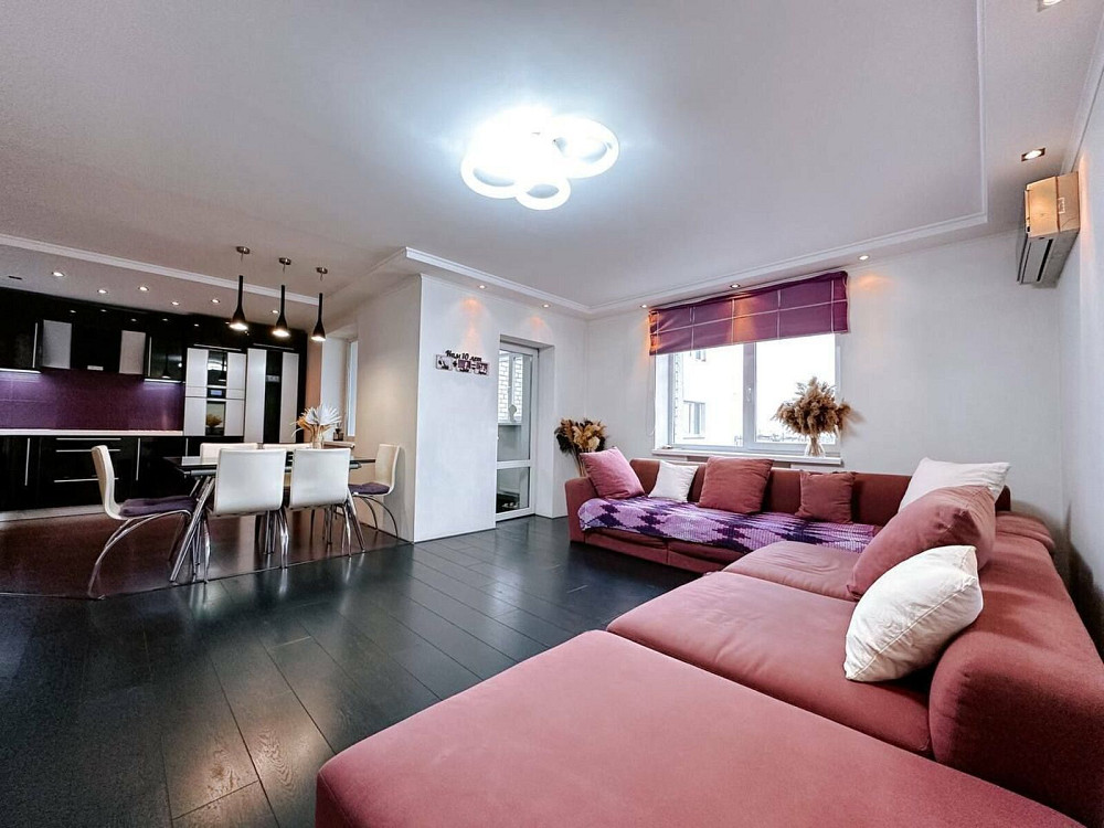 Продаж Квартира 2-кімнатна, 13/16 поверх на Высоцкого ул., 2А Дніпро - фото 1