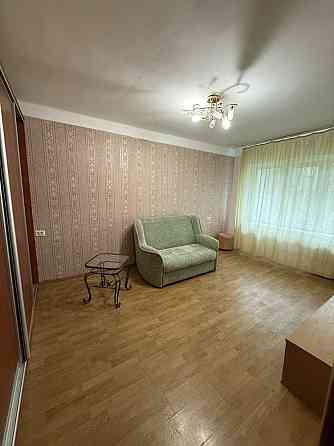 Продаж Квартира 2-кімнатна, 1/5 поверх на Солом'янська вул., д. 29 Kiev