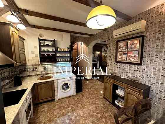 Продаж Квартира 1-кімнатна, 19/25 поверх на вул. Дмитрівська Киев