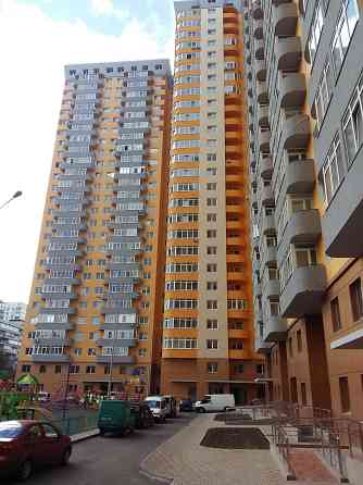 Продаж Квартира 2-кімнатна, 9/26 поверх на Кондратюка Юрия вул., д. 3 Київ