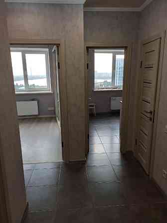 Оренда Квартира 2-кімнатна, 18/25 поверх на Харьковское шоссе, 210 Київ