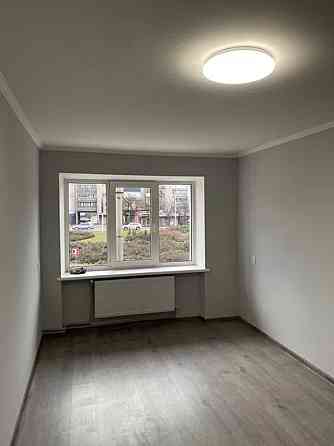 Продаж Квартира 1-кімнатна, 2/4 поверх на вул. Коновальця Ivano-Frankivs'k