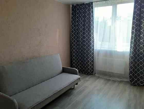 Оренда Квартира 1-кімнатна, 4/25 поверх на Балтійський, 3а Київ