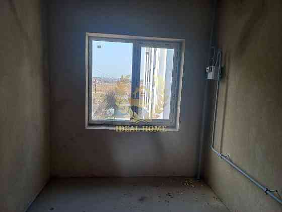 продам 2 к квартиру Святопетровское 