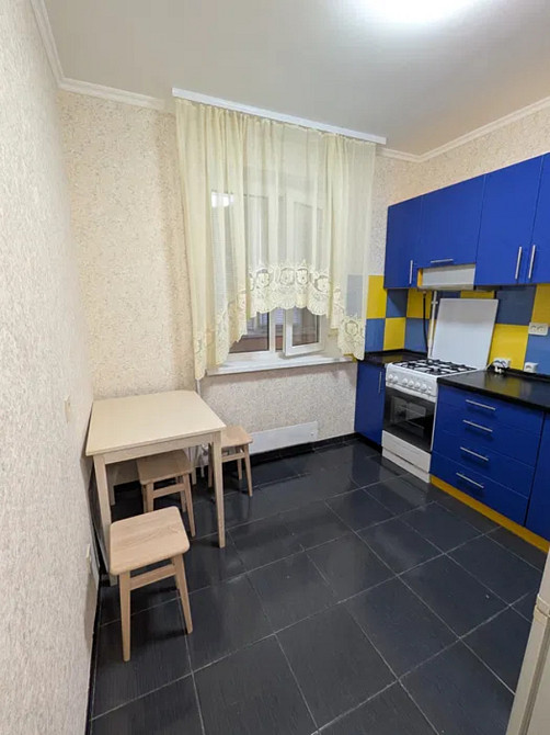 Оренда Квартира 1-кімнатна, 10/10 поверх на Драгоманова, 11 Київ - фото 1