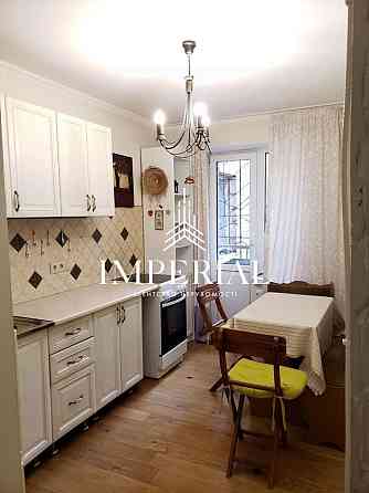 Оренда Квартира 3-кімнатна, 2/14 поверх на вул. Радченка Петра Киев