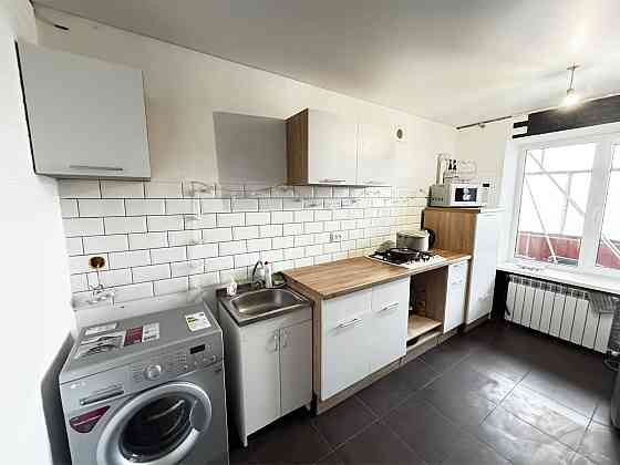 Продаж Квартира 3-кімнатна, 9/9 поверх на Сухомлинского, 50А Днепр