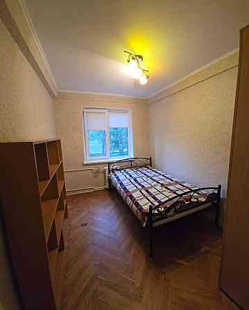 Оренда Квартира 2-кімнатна, 2/5 поверх на вул.Вифлеємська, 12 Kiev