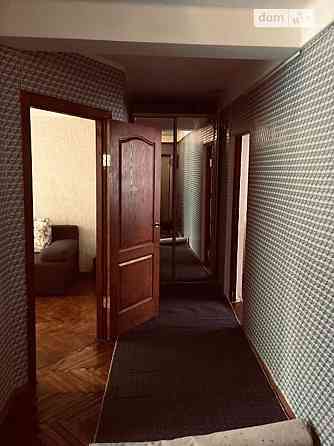 Оренда Квартира 2-кімнатна, 1/5 поверх на ул. Даниила Щербаковского Киев