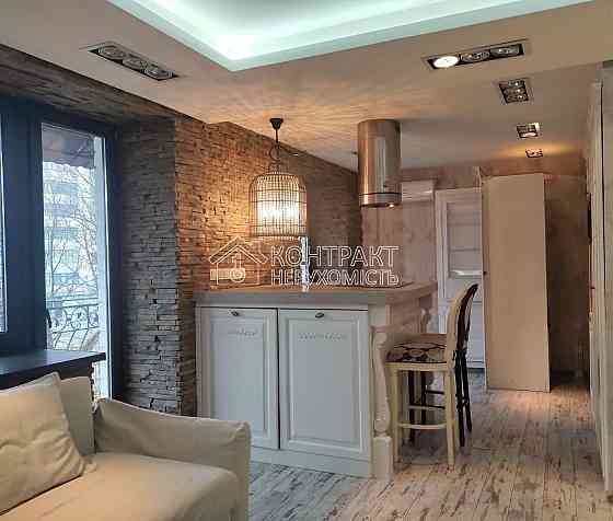 Продаж Квартира 3-кімнатна, 3/9 поверх на вул. Шатилівська Харків